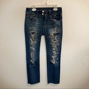 AMERICAN EAGLE JEANS
